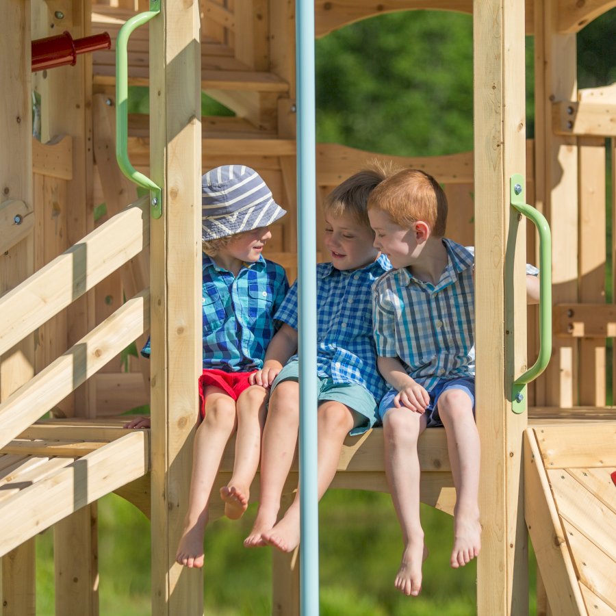 Swing Sets, Playsets, Playhouses, and Indoor Playsets CedarWorks Playsets