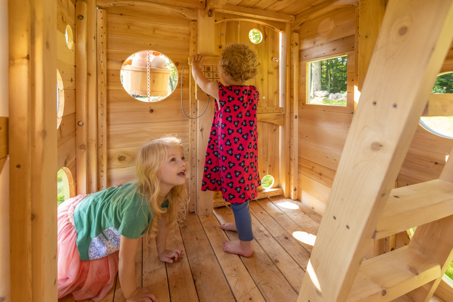 See Inside an Outdoor Playhouse CedarWorks Playsets