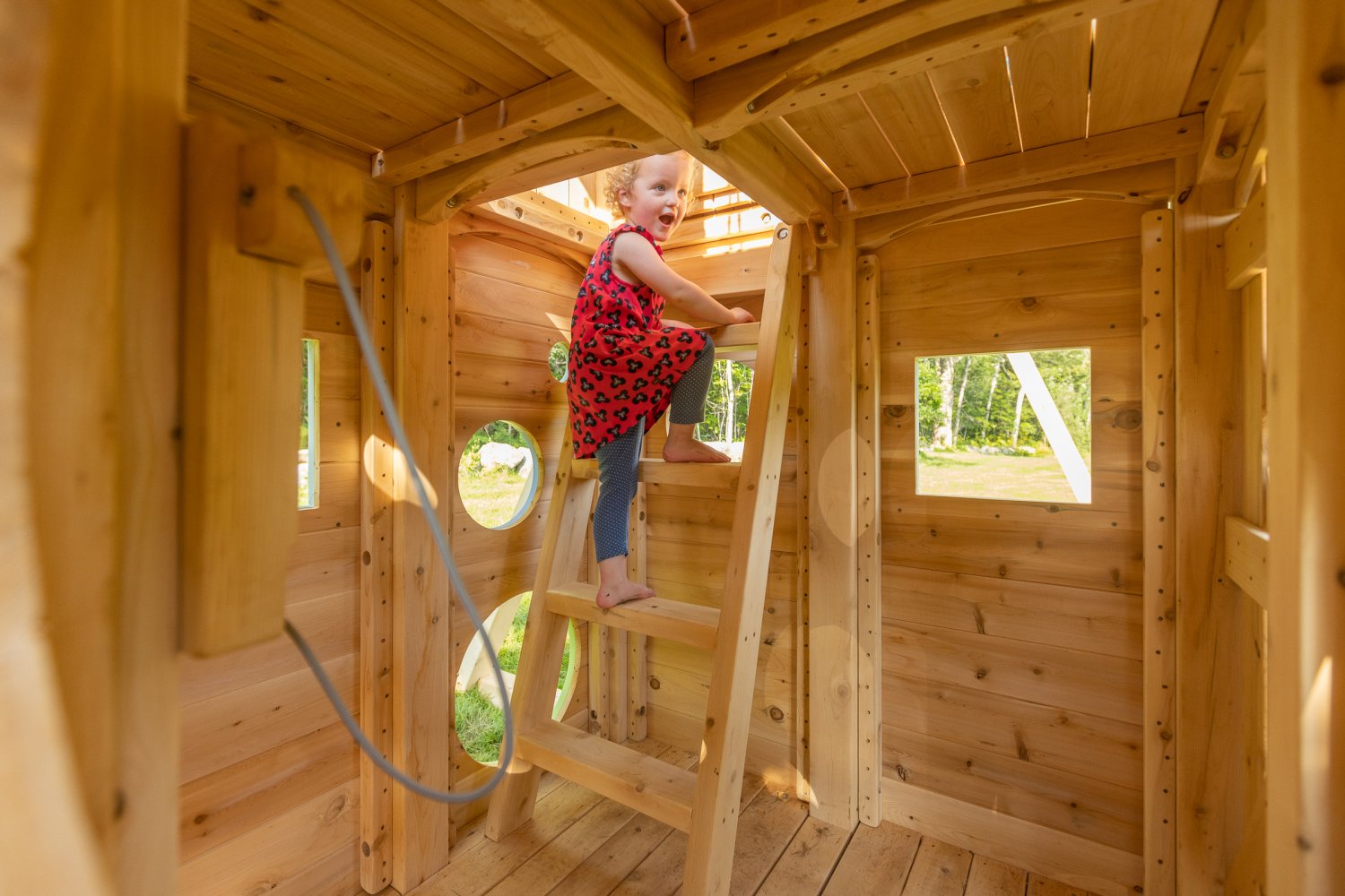 See Inside an Outdoor Playhouse CedarWorks Playsets